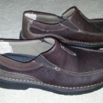 CLARKS LOAFERS  DARK BROWN  with BLACK   LEATHER UPPERS  SZ 10 M