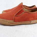 COLE HAAN Mens Size 10 Casual Sneaker Shoe Orange Suede Slip On