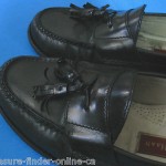 COLE HAAN Mens Black Leather Shoes, Slip on Tassel Loafers Size 10.5