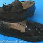 COLE HAAN Mens Black Leather Shoes, Slip on Tassel Loafers Size 10.5