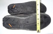 11911