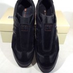 $125 NIB Hugo Boss MensOrange Kempton I Black Athletic Sneakers Left 12, Right 9