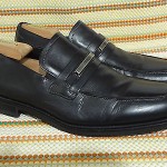 STUNNING HUGO BOSS ITALIAN MEN SHOES SZ 9.5 BLACK LEATHER LOAFERS SLIP ONS
