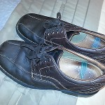 Clarks Shoes – Mens Size 9.5