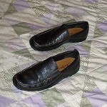 Cole Haan black leather loafers, driving shoes, tan stitching – 9.5M