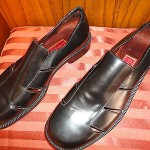 MEN’S COLE HAAN CITY FISHERMAN BLACK LEATHER SANDALS, SIZE 9D – NWT
