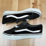VTG 90s VANS LOW CUT SKATE sz 7 1/2 Suede Velvet MADE IN USA van doren DEADSTOCK