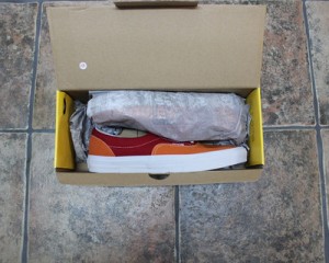 VANS SKATEBOARDER ERA SIZE 11 ORANGE AND RED CANVAS