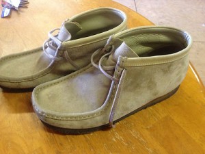 Mens Clarks Wallabees size 10.5 Sand Wallabee Great condition
