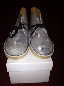 mens clarks originals desert boot white leather vinyl record print size 9m