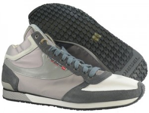 New $125 DIESEL Hi-Pass Men Shoe US 10.5 EU 44 Dirty White