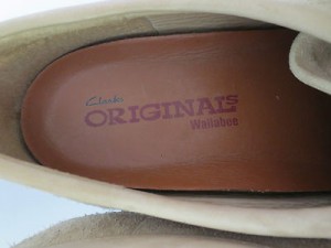 Mens size 11 M khaki suede Clarks Originals Wallabees lace tie casual shoes
