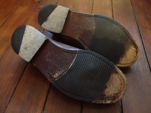 COLE HAAN BROWN LOAFERS SIZE 9.5 M