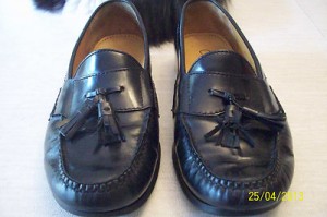 MENS COLE HAAN BLACK LOAFERS SHOES SIZE 9 1/2 D