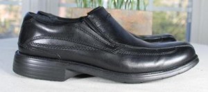 New Men’s Clarks “Medina” Loafers, Black, Size 9
