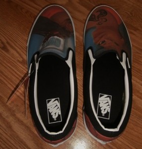 NWT BRAND NEW VANS SLIP ON CUSTOM CULTURE INK’D BLACK WHITE MENS SIZE 13 SHOES !