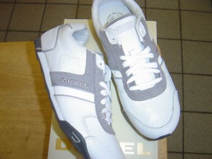 MENS DIESEL “LOOP” WHITE-GREY LEATHER LACE SNEAKERS SIZE 8.5 M $95