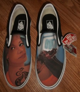 NWT BRAND NEW VANS SLIP ON CUSTOM CULTURE INK’D BLACK WHITE MENS SIZE 10 SHOES !
