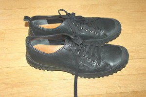 Mens Black Cole Haan Leather Sneakers Size 13 M. EXCELLENT!