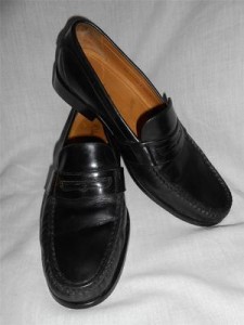 Mens COLE HAAN Black Classic Penny Loafers Slip On Shoes size 9.5
