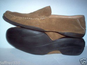 HUGO BOSS SUEDE MOCCASINS SHOES RETAILS $385 SAVE!  SAVE NOW 12