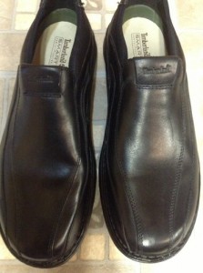 NEW!! TIMBERLAND  mens black loafer size 9.5