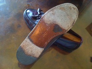 “VINTAGE” SHARP & CLASSY “MAHOGANY” COLE HAAN “PINCH TASSEL LOAFER SZ9(E)