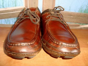 COLE HAAN ~ MENS BROWN DISTRESSED LEATHER DRIVING SHOES 8.5M ~ COMFY!
