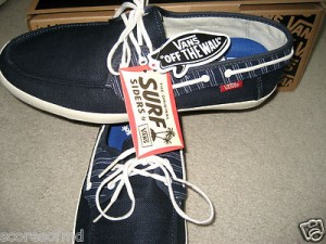 VANS SHOES MENS CHAUFFEUR CANVAS BOAT SHOES SIZE 13 BLUE & WHITE STRIPED NWT NR