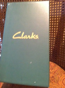 clarks shoes brown slip on 9 M