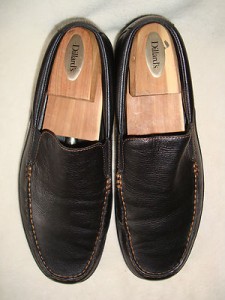 COLE HAAN MENS BLACK LEATHER LOAFERS SIZE 8.5 M