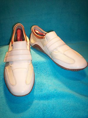 COLE HAAN LEATHER DRIVING MOCCASINS