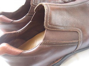 COLE HAAN BROWN LEATHER SLIP ON LOAFERS SIZE 9.5 MEDIUM