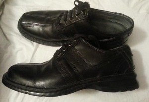 CLARKS TOUAREG BLACK LEATHER OXFORD CASUAL DRESS SIZE 9M BARELY WORN