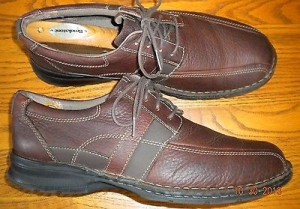 Men’s Brown Leather CLARKS Casual Oxfords SZ 10.5 M