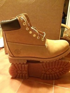Timberland 6″ Premium Boots Wheat Men’s Size 8.5 New In Box