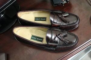 Barely Used COLE HAAN Mens 10.5 D Pinch Tassel Loafers Shoe Leather