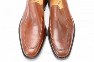 Cole Haan C06402 10 saddle tan brown leather Slip On Moc Stretch Loafer shoe New
