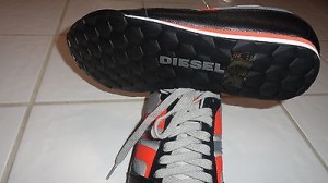 NEW Diesel Men’s Gunner Lace-Up Fashion Sneaker Shoes Leather Black/Paloma/spicy