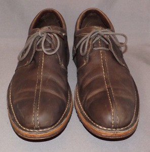 Cole Haan Nubuck Leather Oxfords Mens Size 10M (VERY COMFORTABLE)