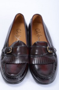 Cole Haan 03596 Pinch 9 E Burgundy Buckle Fringe Kiltie Loafer Shoe New GPA318