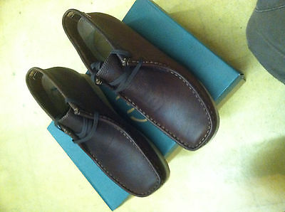 CLARKS men wallabee brown oily leather