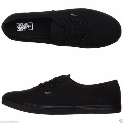 Unisex Vans Era Classic All Black Shoe – Size 10 Men or 12 Women