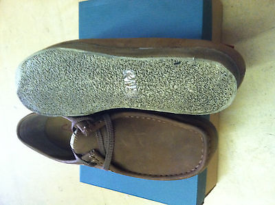 clarks men wallabee lo brown 10 m