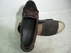 COLE HAAN Brown & Black Leather LOAFERS w/Kilti & Tassels on Vamp SZ 11.5 D