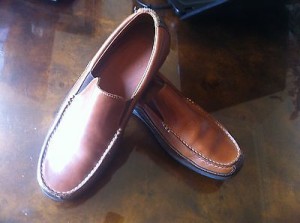 “VINTAGE” SUPER SHARP AND COMFY TWO~TONE “COLE HAAN DRIVING MOCS” SZ10(M)VIBRAIM