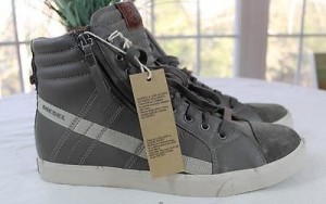New Men’s Diesel D-Velows D-String Sneaker, 10.5D