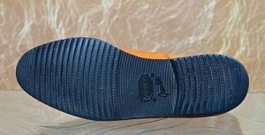 COLE HAAN 12 Suede