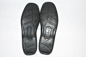COLE HAAN NIKE AIR MEN’S BLACK LEATHER SLIP-ON LOAFERS – SIZE 9.5