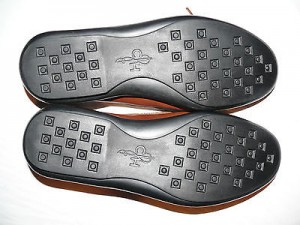 COLE HAAN MENS SZ 10.5 M BROWN LEATHER LOAFERS MOCCASINS COMFORT SHOES
